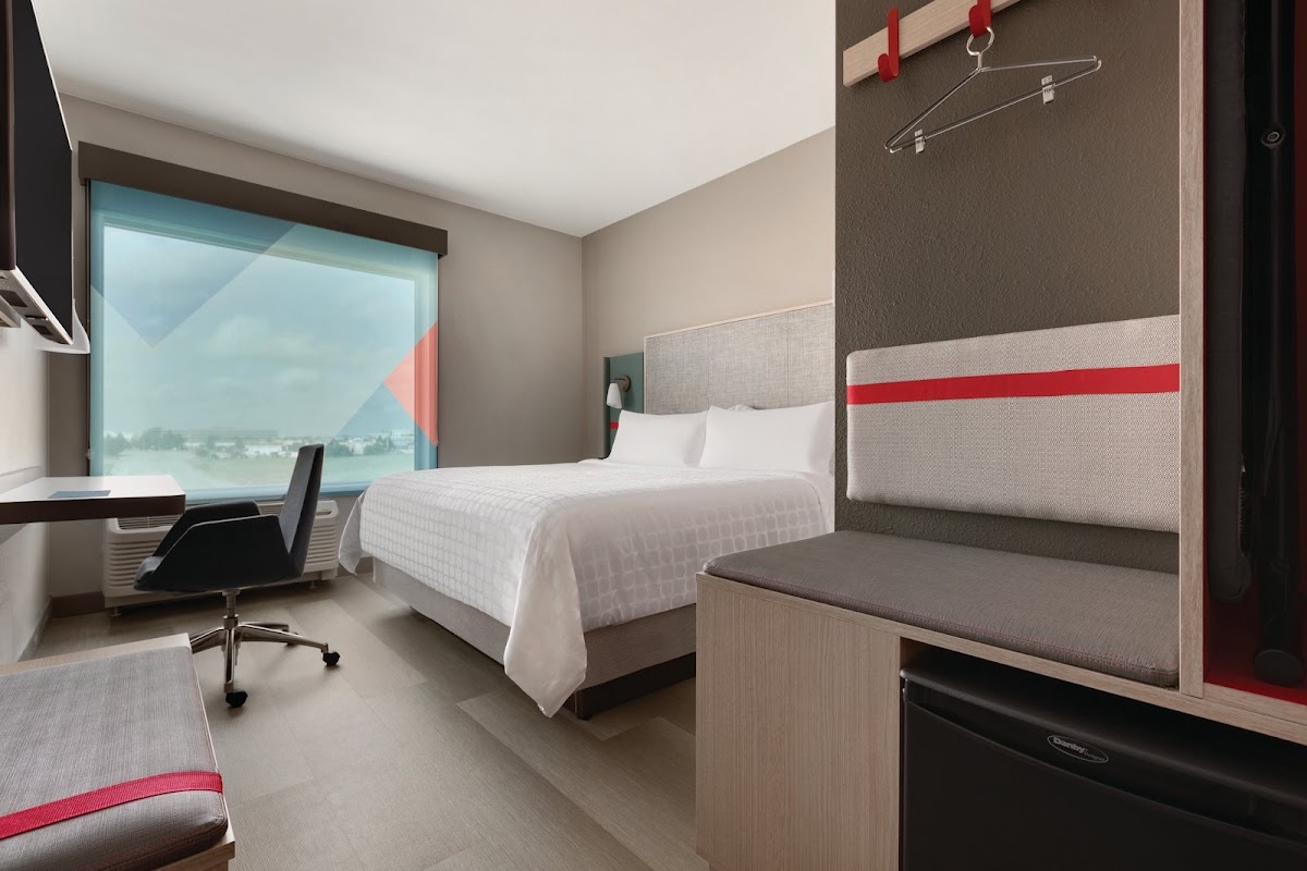avid hotel Coralville - Iowa City by IHG — photo 5