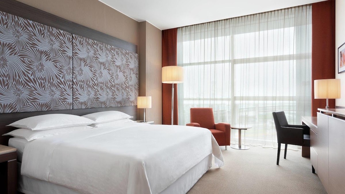 Sheraton Milan Malpensa Airport Hotel & Conference Centre — photo 3