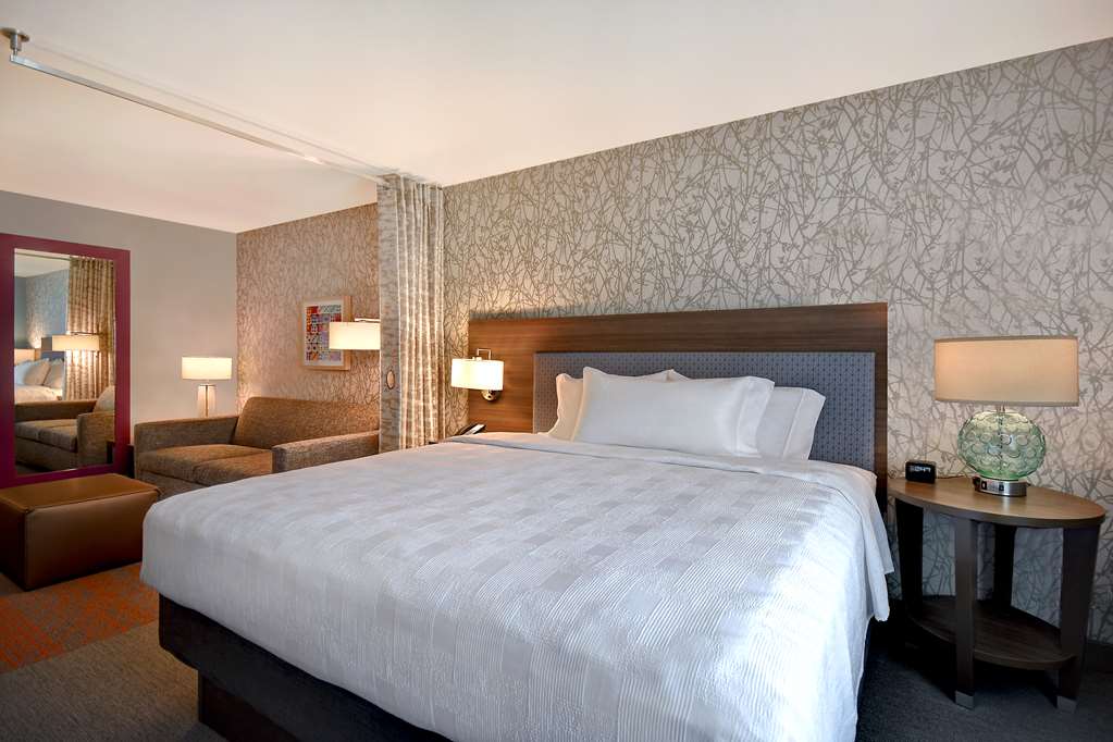 Home2 Suites by Hilton Las Vegas Convention Center — photo 3