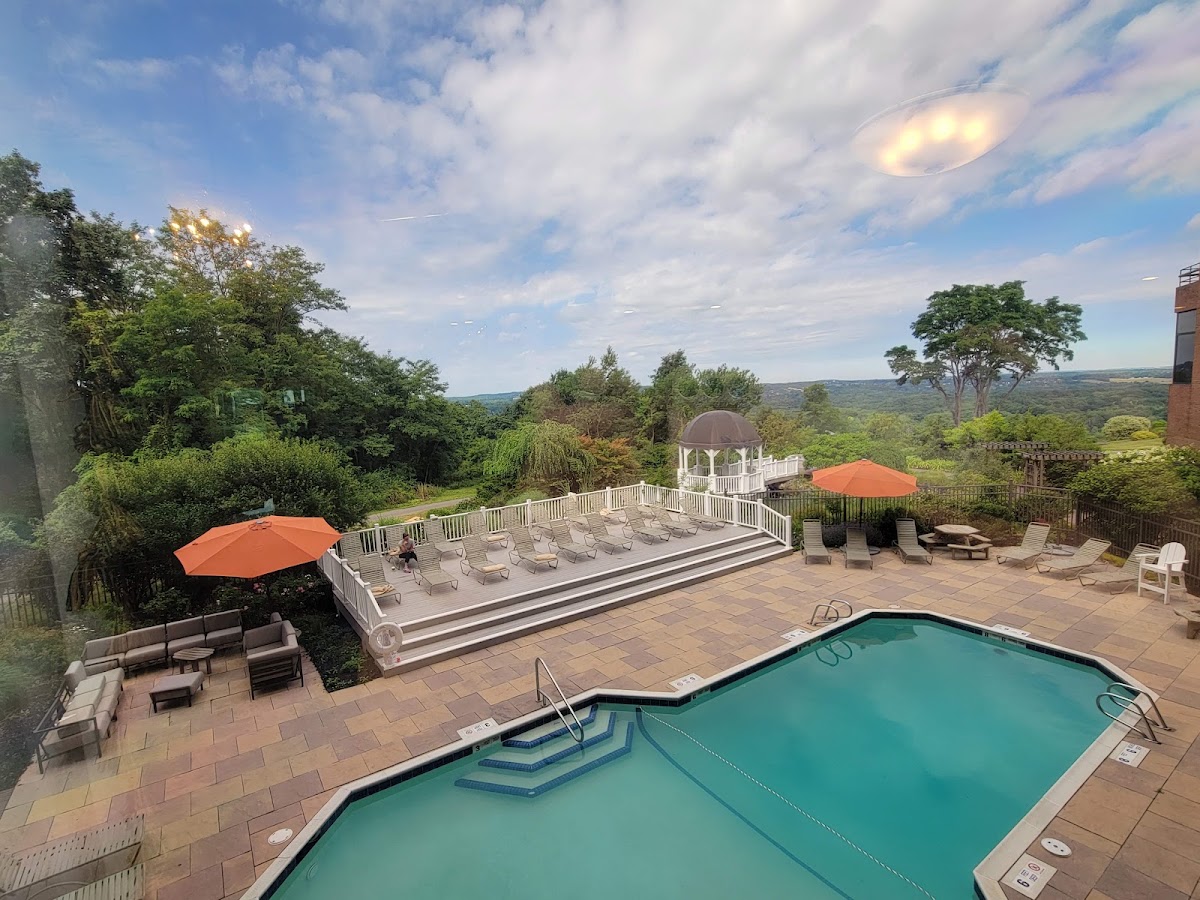 Woodcliff Hotel & Spa — photo 4