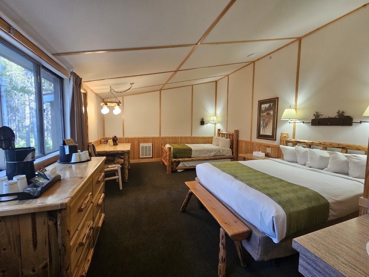 Canyon Lodge & Cabins — photo 3