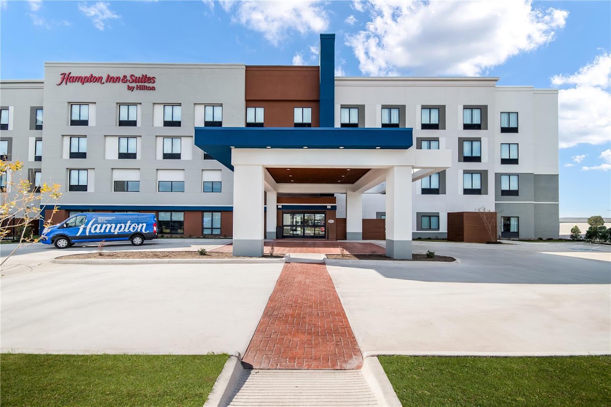Hampton Inn & Suites by Hilton Irving DFW Airport North — photo 5