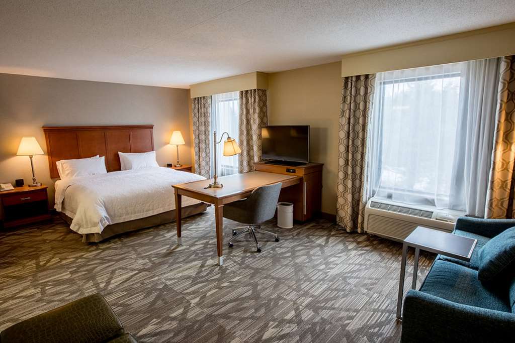 Hampton Inn & Suites Tilton — photo 3