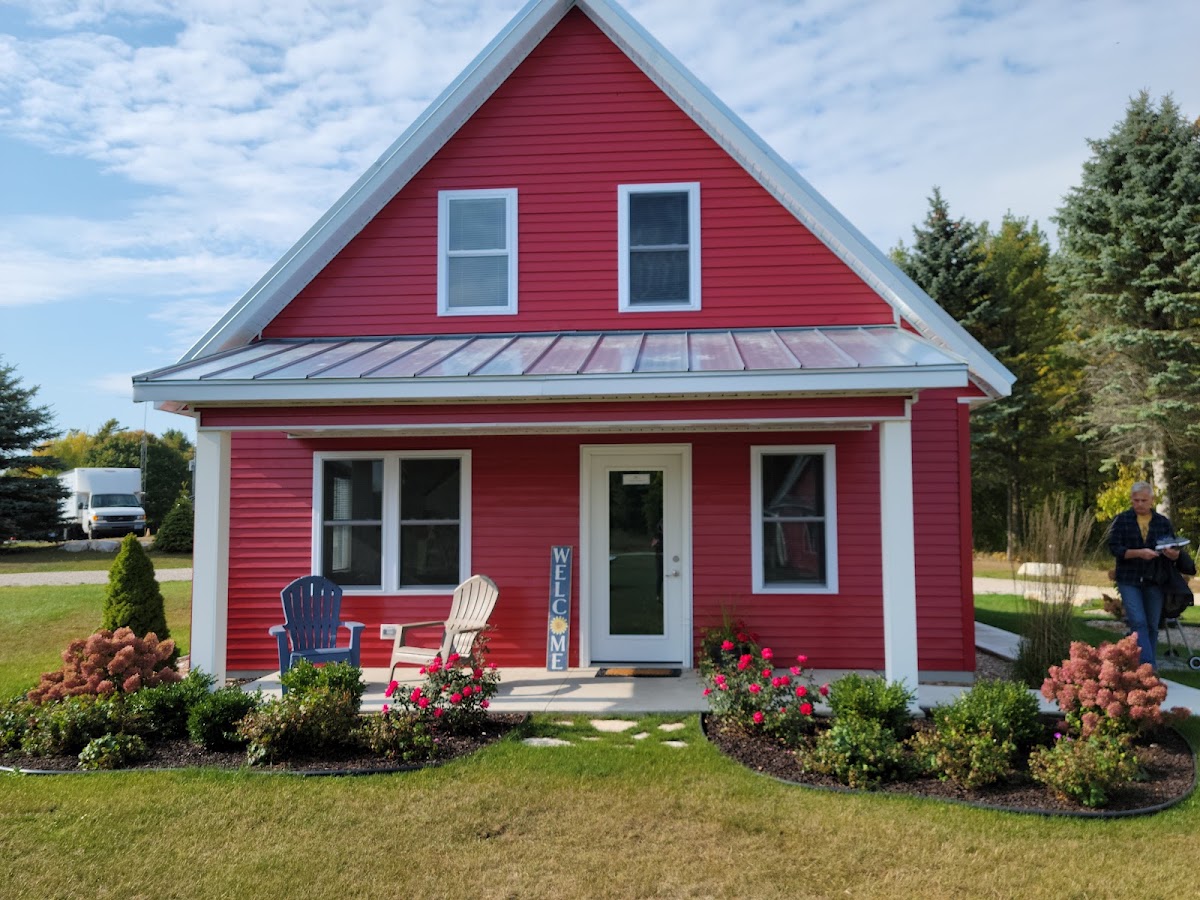 Dejardin’s Island Cottages — photo 3