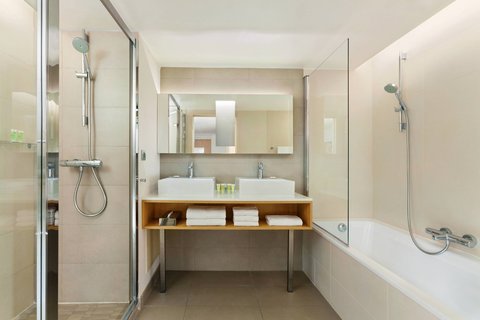 Courtyard by Marriott Montpellier — photo 5