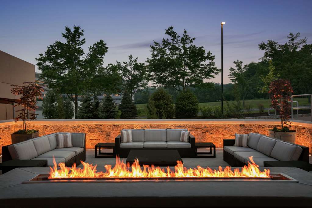 Embassy Suites by Hilton Berkeley Heights — photo 1