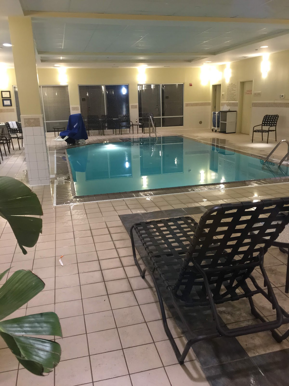 Hilton Garden Inn Naperville/Warrenville — photo 4