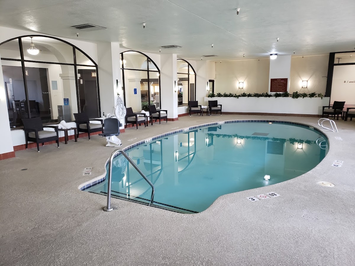 Embassy Suites by Hilton Tulsa I-44 — photo 4