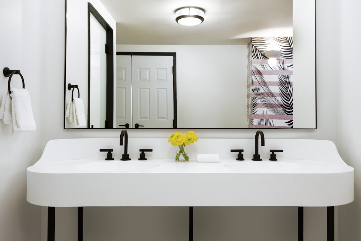Kimpton Hotel Fontenot — photo 4