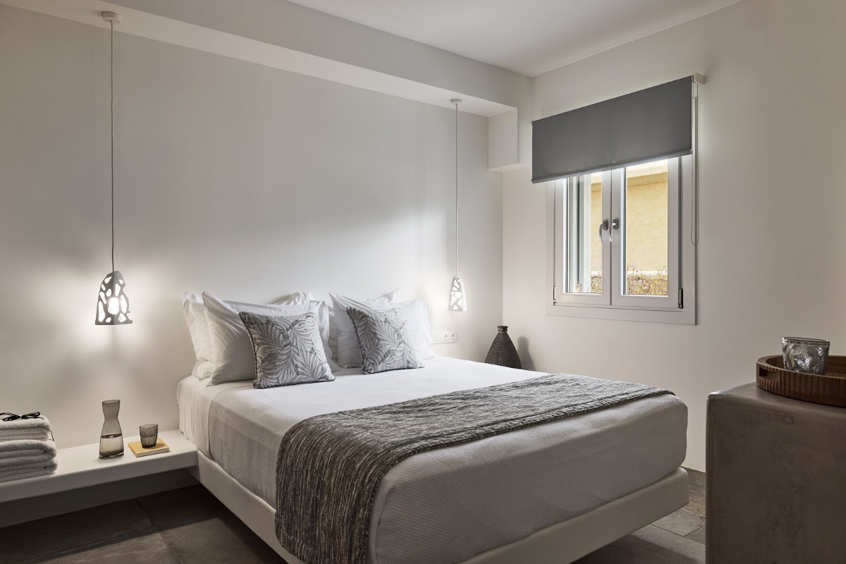 Manesis Suites — photo 3