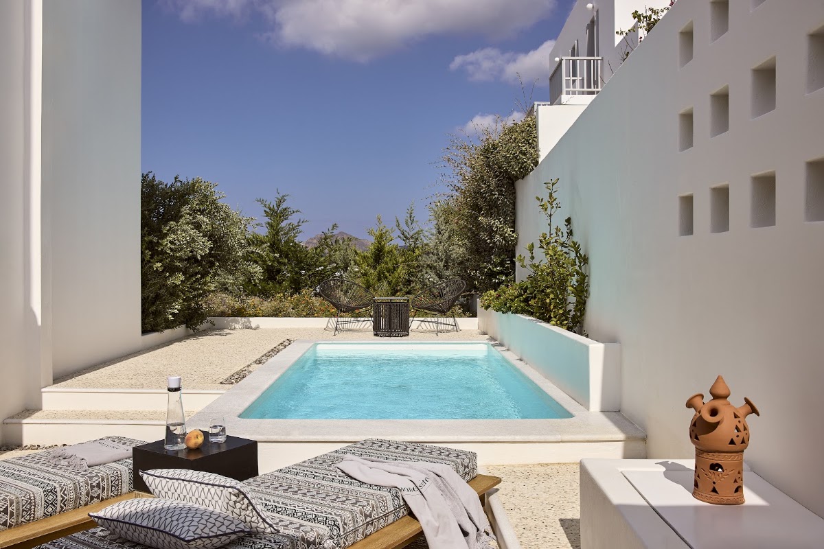 Manesis Suites — photo 4