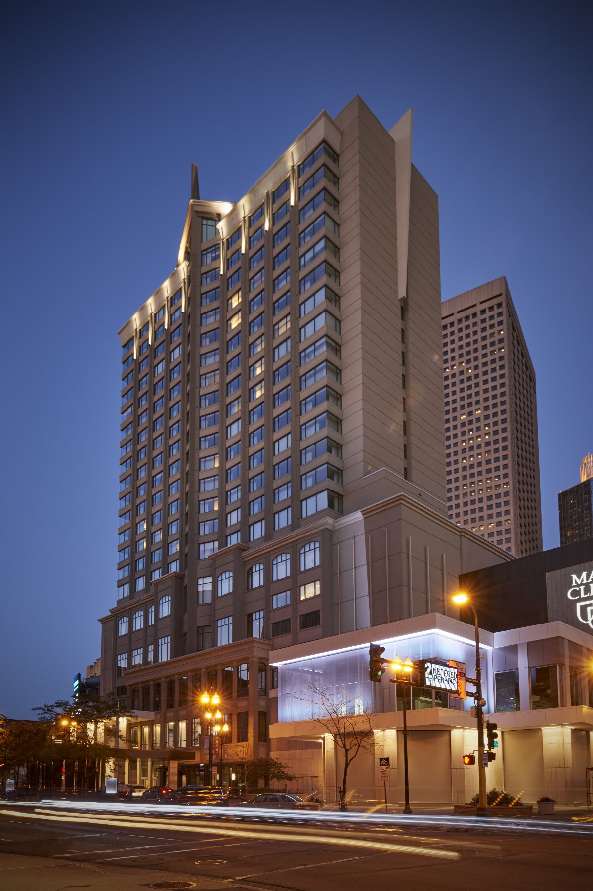 The Lofton Hotel Minneapolis, Tapestry Collection by Hilton — photo 1