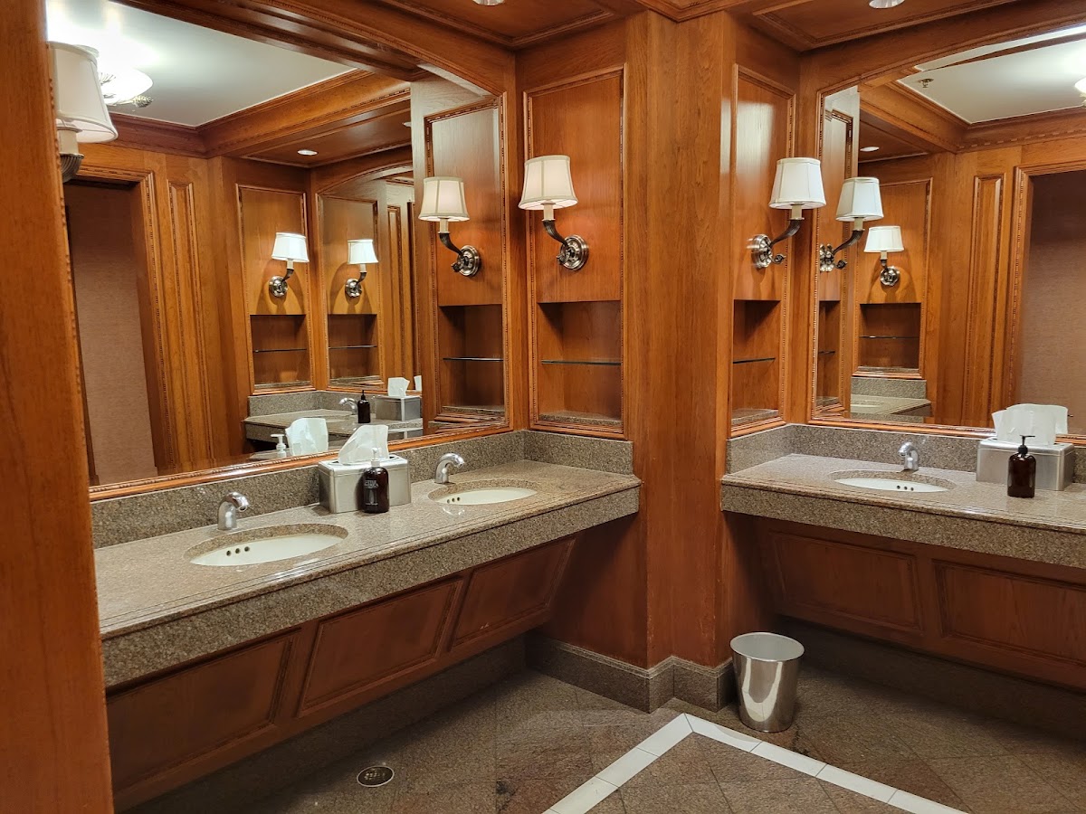 Little America Hotel & Resort - Cheyenne — photo 5
