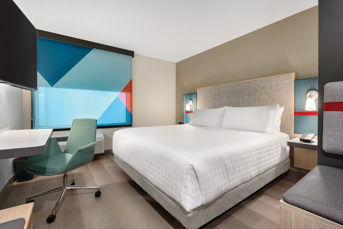 avid hotel Tulsa South - Medical District by IHG — photo 3