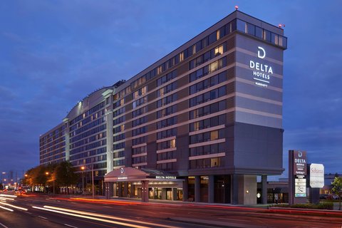 Delta Hotels Toronto Airport & Conference Centre — photo 1