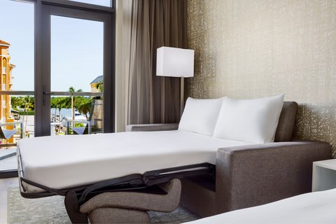 AC Hotel Naples 5th Avenue — photo 3