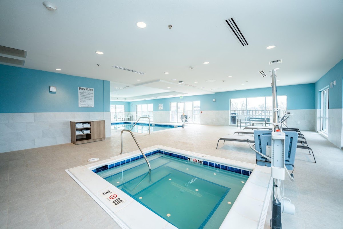 Holiday Inn Express & Suites Charlottesville by IHG — photo 4
