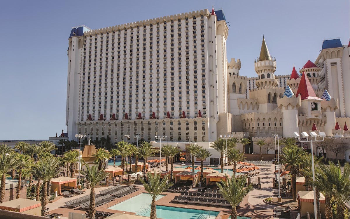 Excalibur Hotel & Casino — photo 1