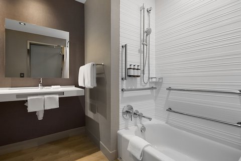 AC Hotel Bloomington Mall of America — photo 4