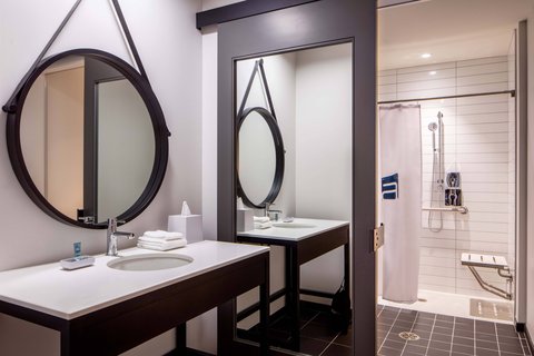 Aloft by Marriott Philadelphia Downtown — photo 4