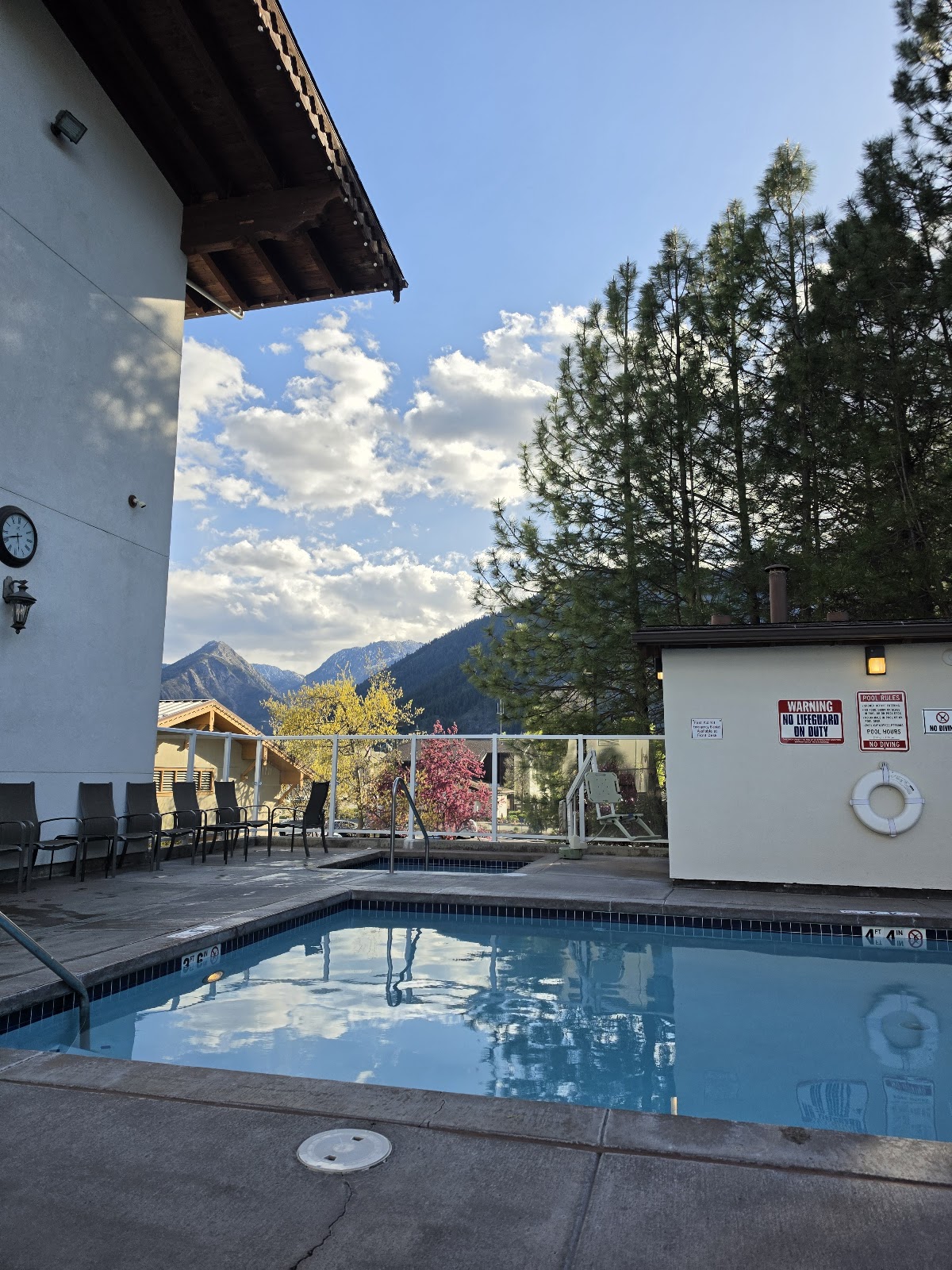 Bavarian Lodge — photo 4