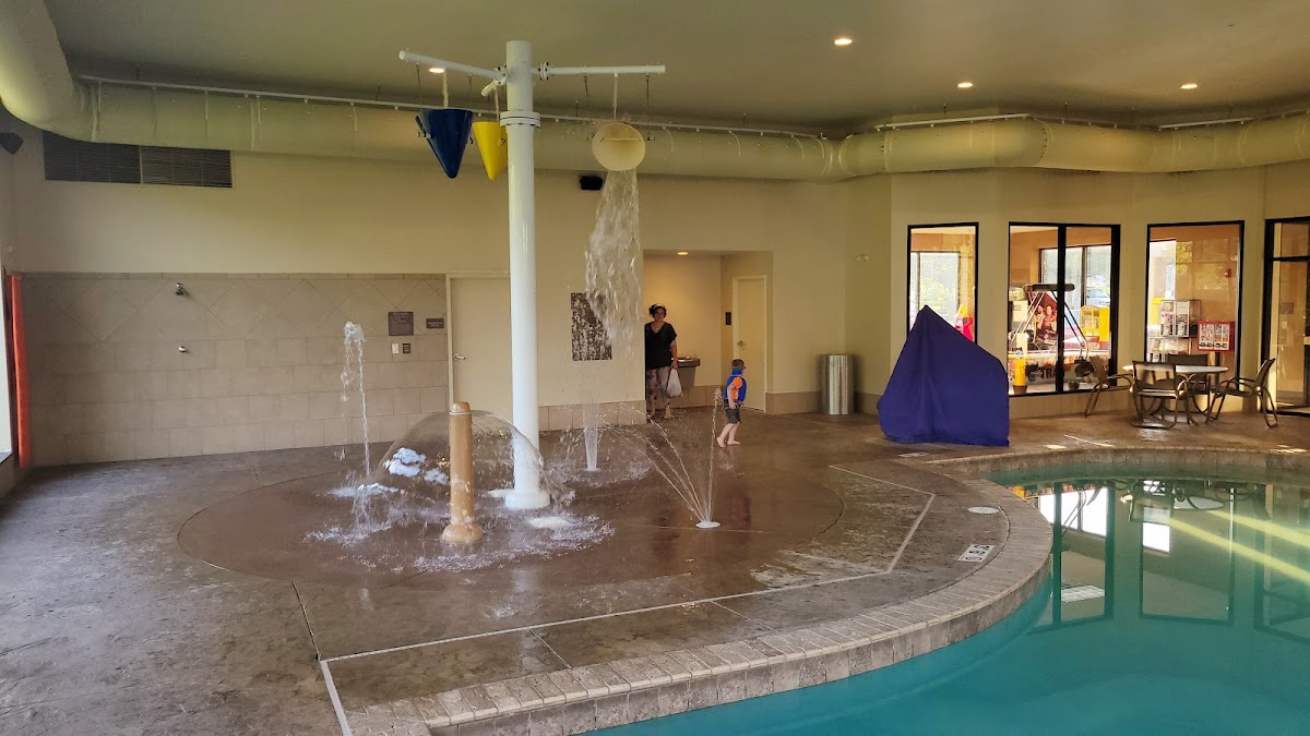 Comfort Inn & Suites Wadsworth — photo 4