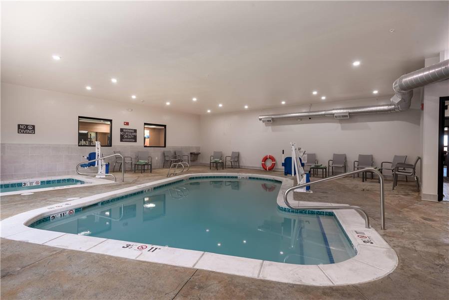 Comfort Suites Colorado Springs East - Medical Center Area — photo 4
