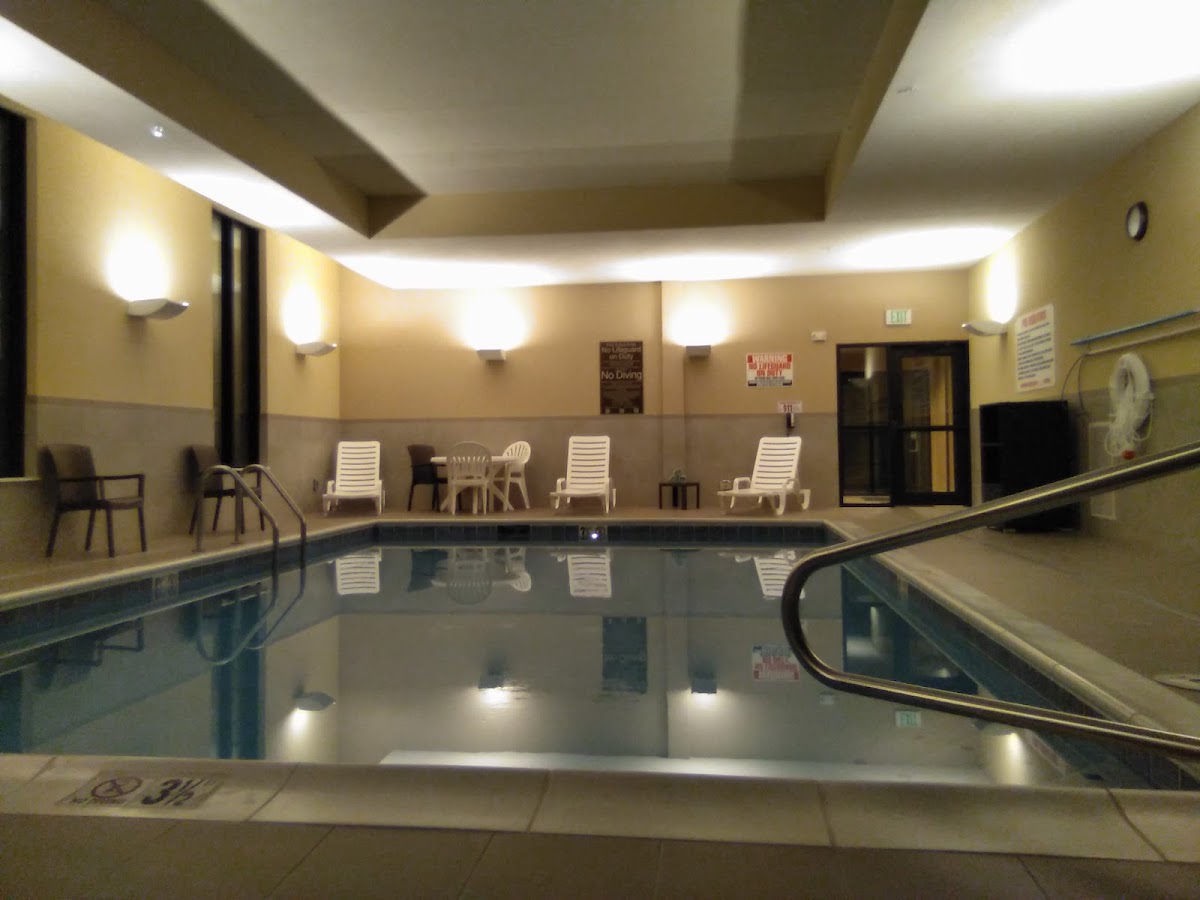 Comfort Suites Grand Island — photo 4