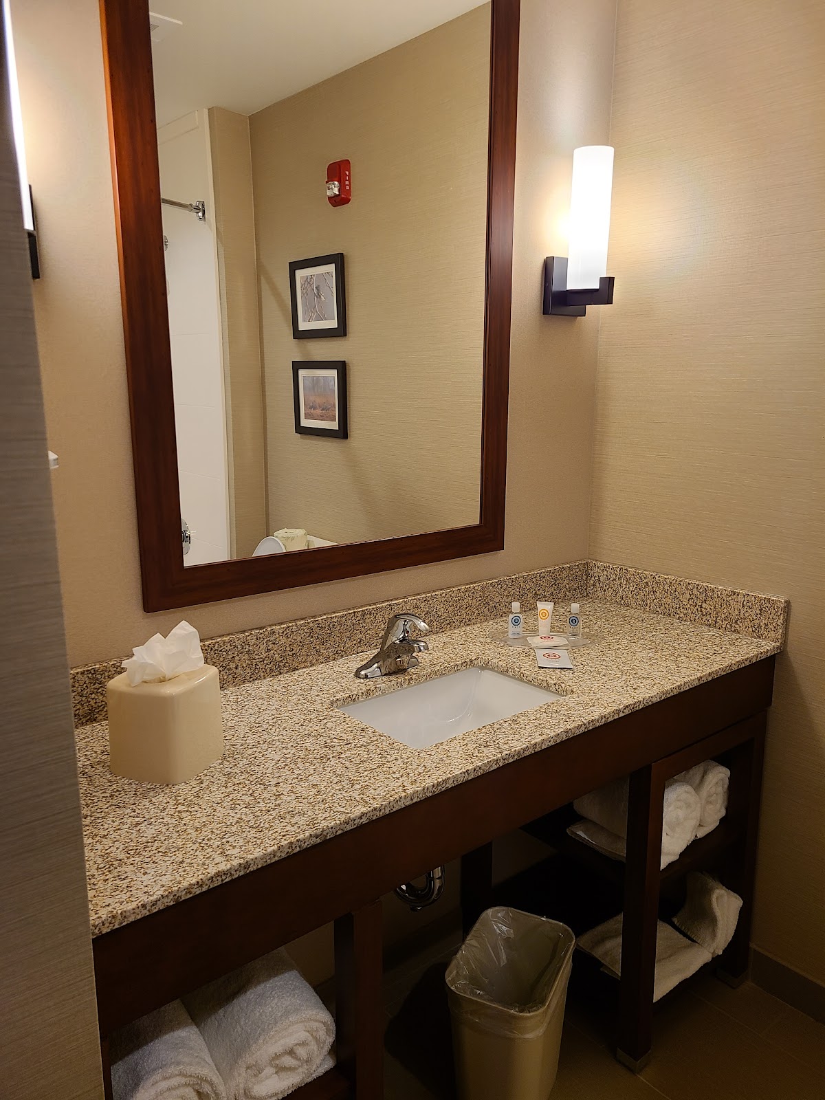 Comfort Suites Grand Island — photo 5