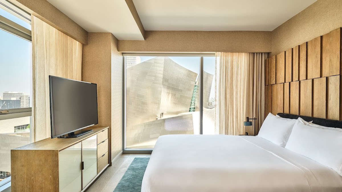 Conrad Los Angeles — photo 3
