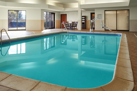 Courtyard by Marriott Kansas City Overland Park/Convention Center — photo 4