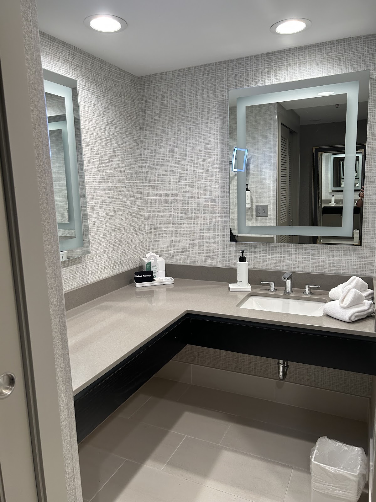 Crowne Plaza Providence-Warwick (Airport) by IHG — photo 5