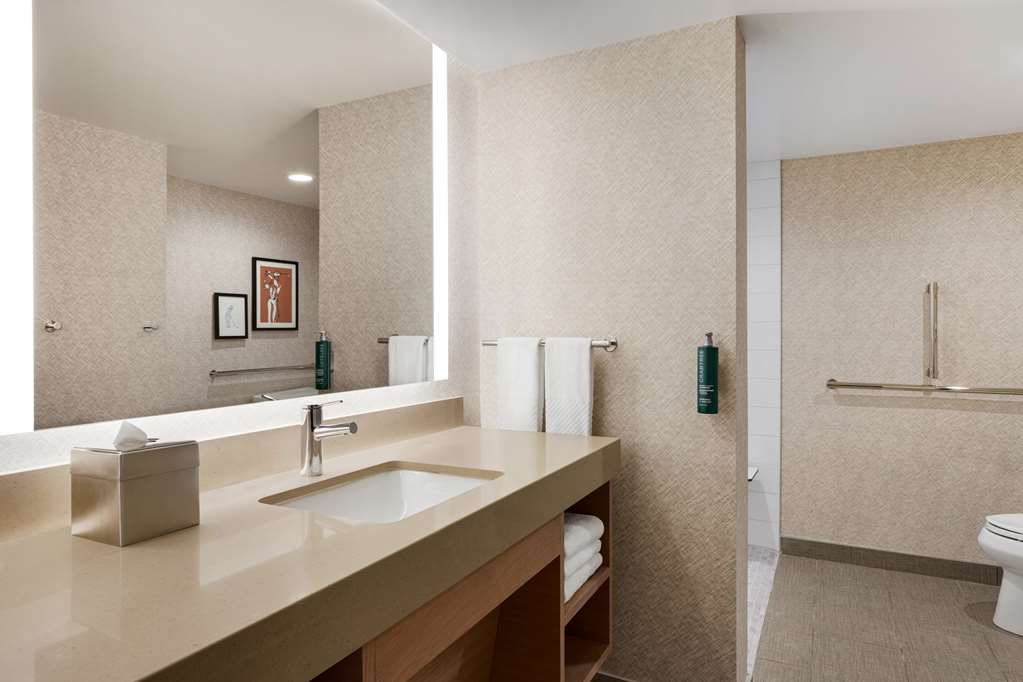 DoubleTree by Hilton Columbus Dublin — photo 5