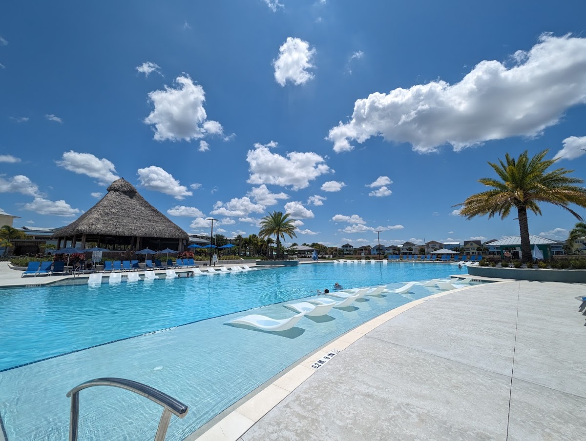 Embassy Suites by Hilton Orlando Sunset Walk — photo 4
