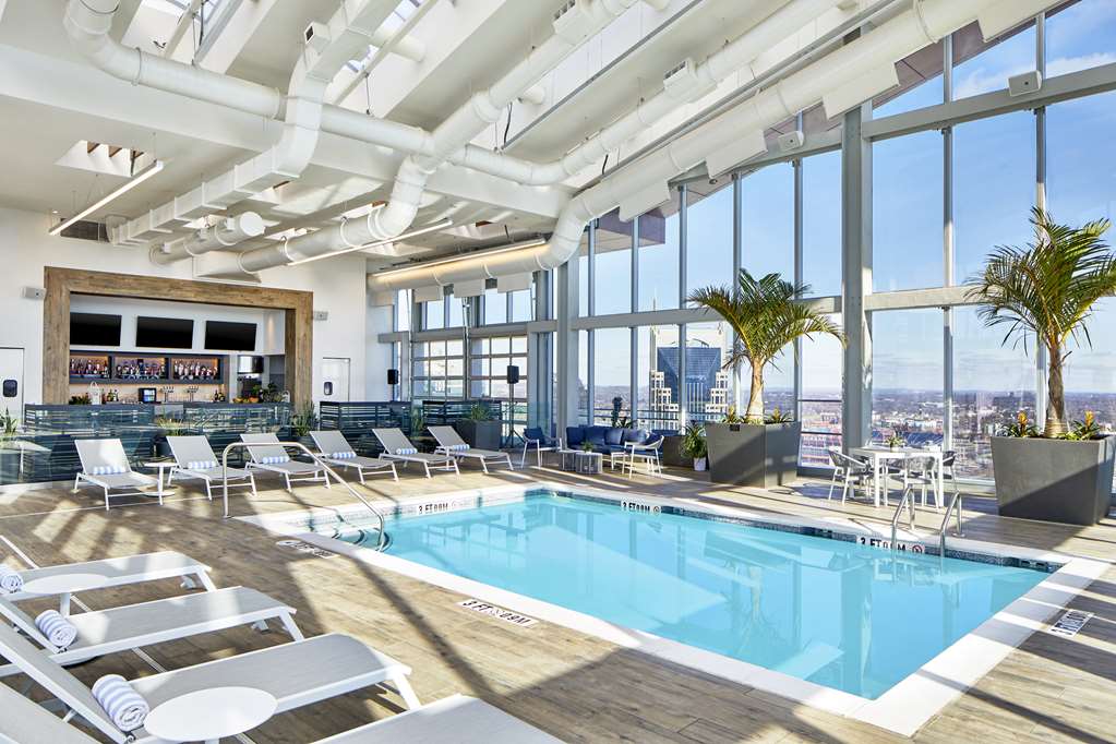 Embassy Suites by Hilton Nashville Downtown — photo 4