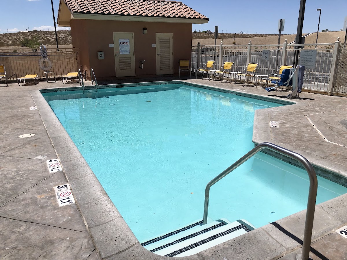 Fairfield by Marriott Inn & Suites Twentynine Palms-Joshua Tree National Park — photo 4