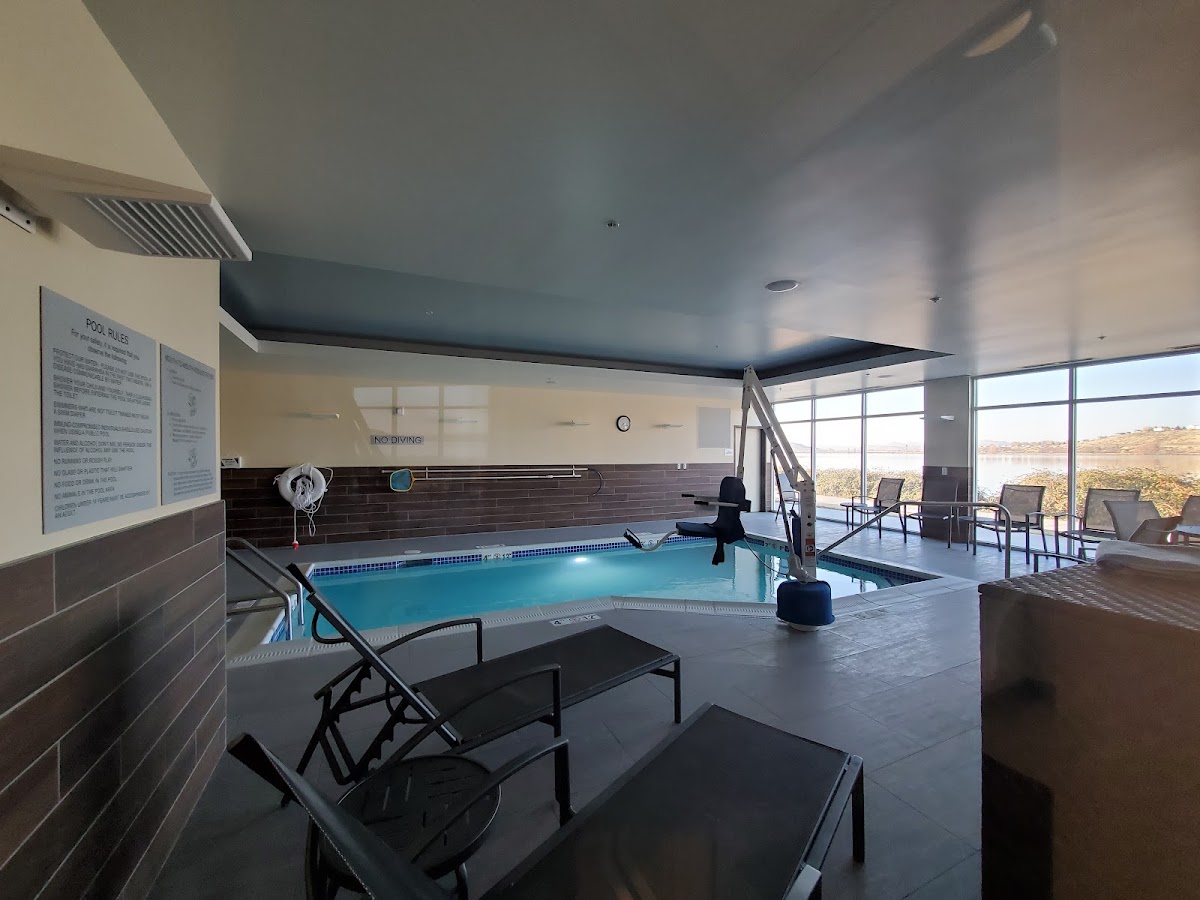 Fairfield by Marriott Inn & Suites Klamath Falls — photo 4