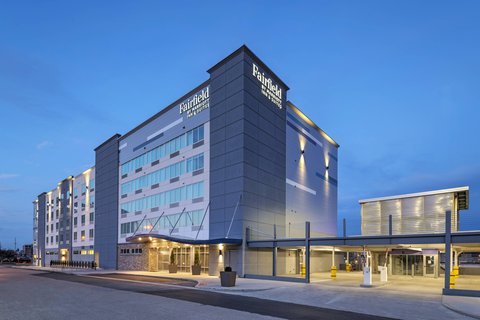 Fairfield by Marriott Inn & Suites St. Louis Downtown — photo 1