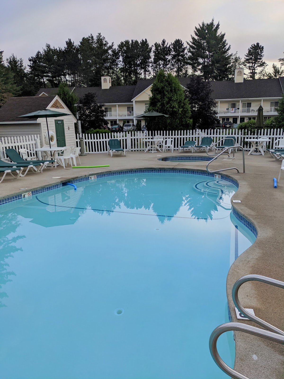 Golden Gables Inn Dazzler Select by Wyndham — photo 4
