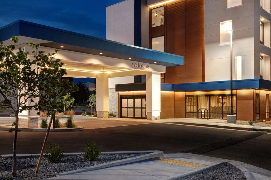 Hampton Inn Santa Fe South — photo 1