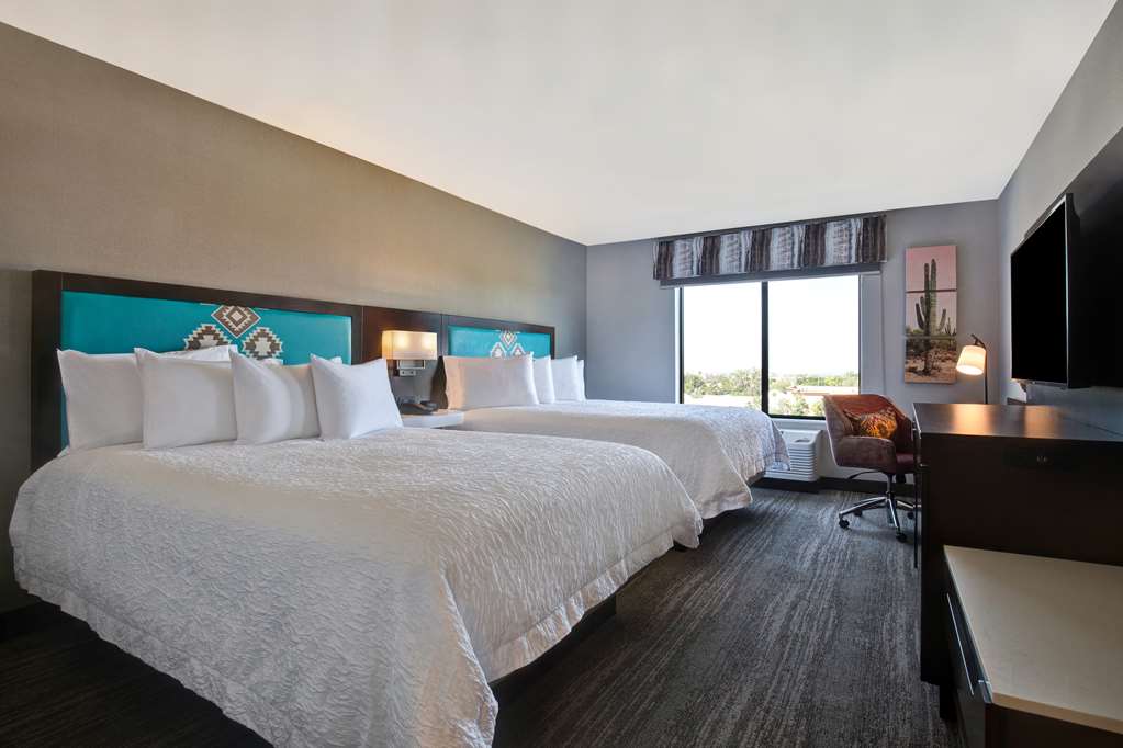 Hampton Inn Santa Fe South — photo 3