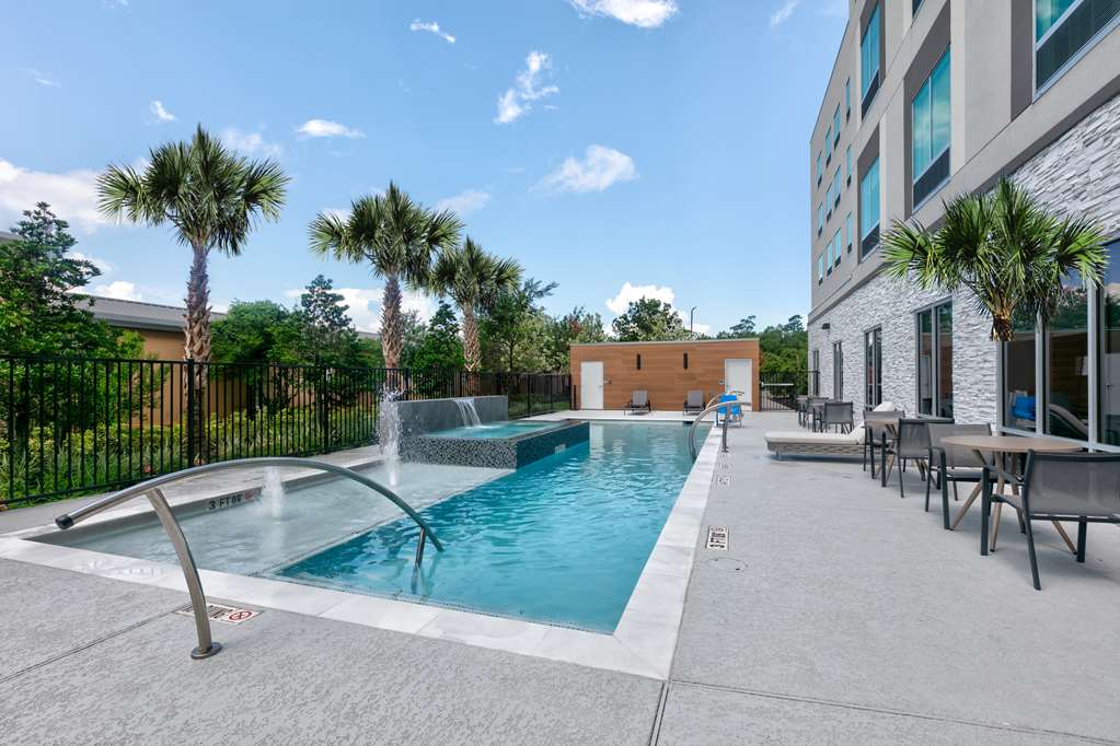 Hampton Inn & Suites by Hilton Shenandoah The Woodlands — photo 1