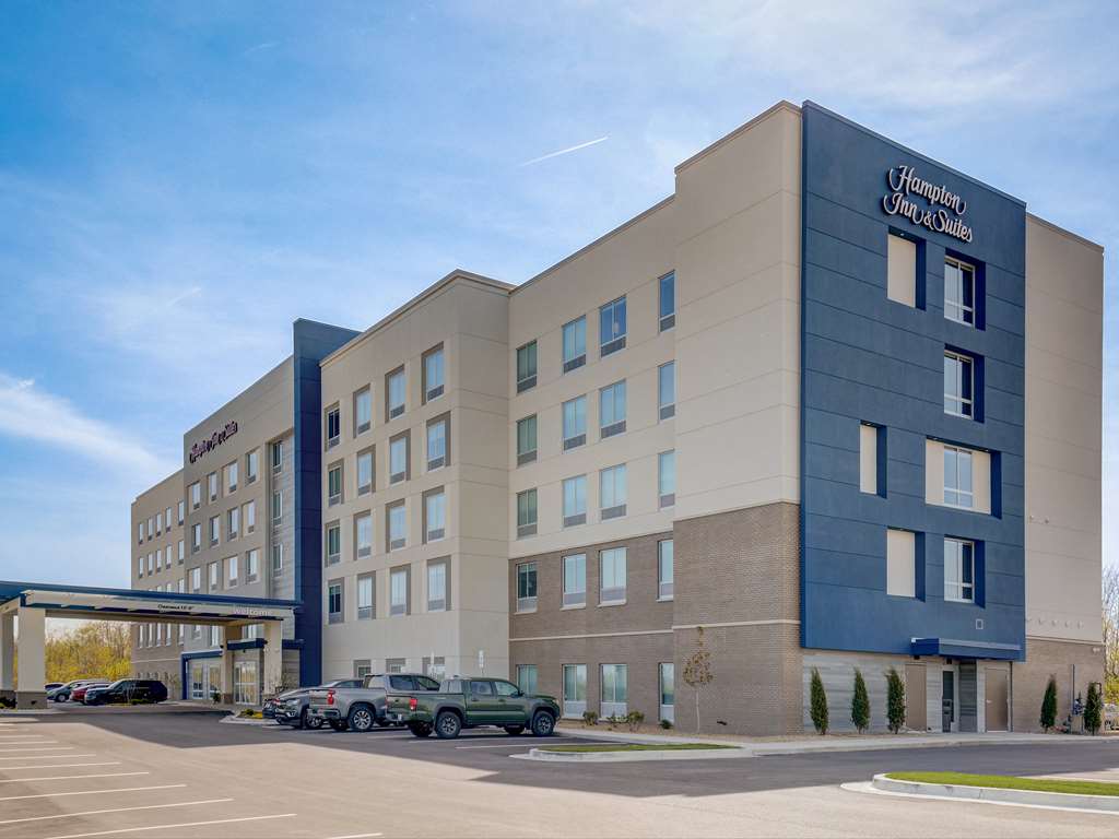 Hampton Inn and Suites Williamstown Ark Encounter — photo 1