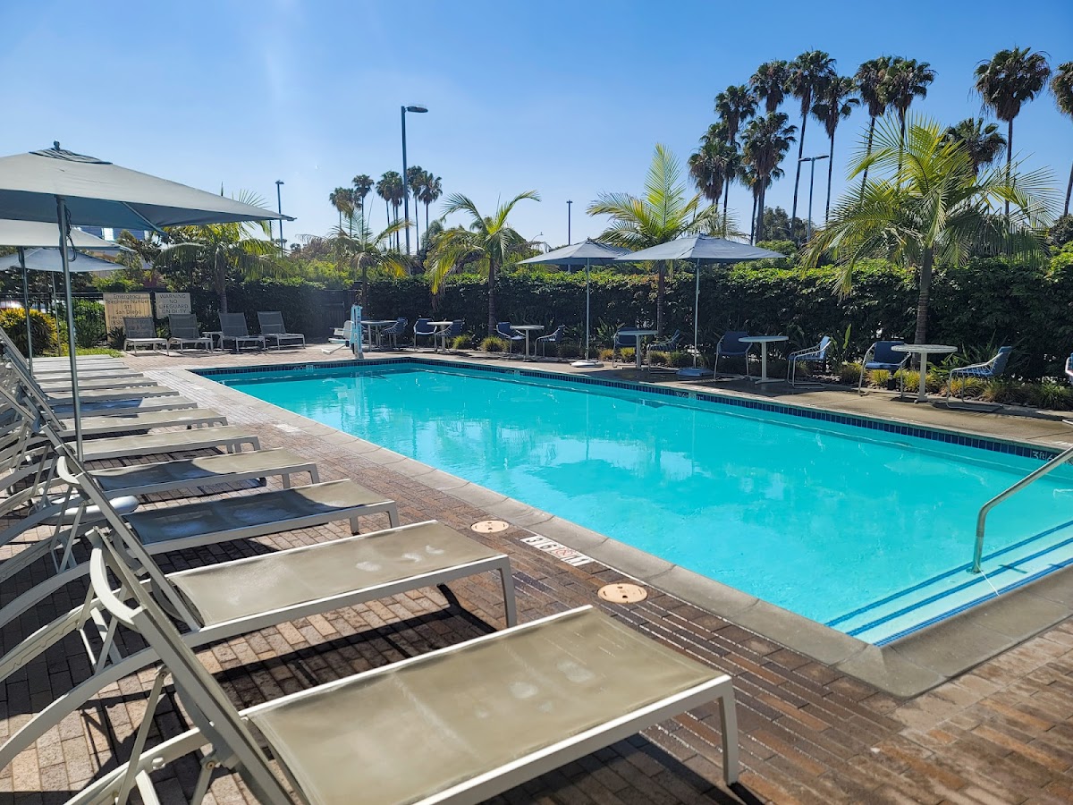 Hampton Inn & Suites San Diego Airport Liberty Station — photo 4