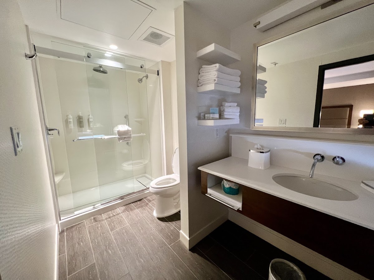 Hampton Inn & Suites Dallas Downtown — photo 5