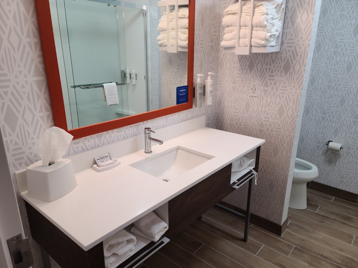 Hampton Inn & Suites Richmond — photo 5