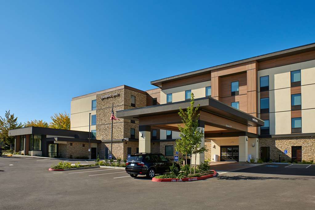 Hampton Inn Sherwood Portland — photo 1