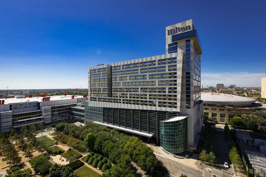Hilton Americas-Houston — photo 1