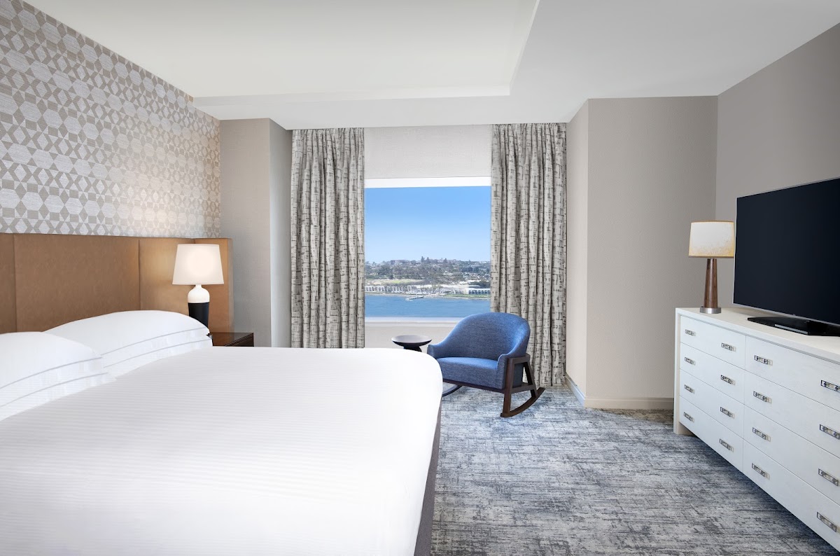 Hilton San Diego Bayfront — photo 3