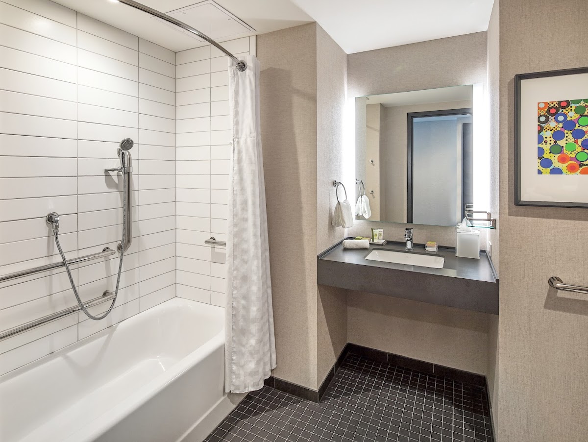 Hilton Des Moines Downtown — photo 5